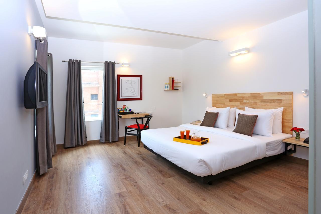 Oyo Townhouse 015 Lajpat Nagar Hotell New Delhi Eksteriør bilde