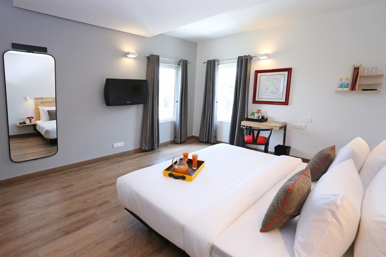 Oyo Townhouse 015 Lajpat Nagar Hotell New Delhi Eksteriør bilde